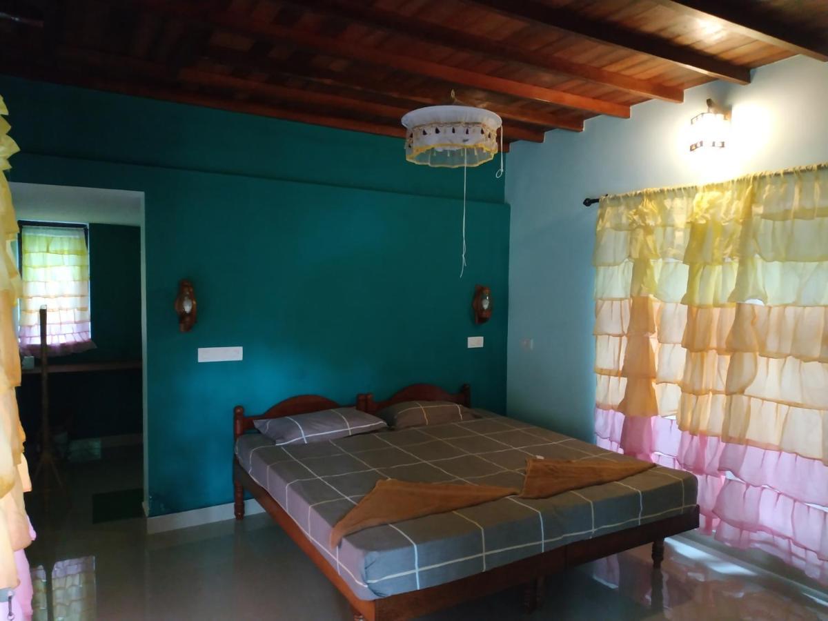 Munroeisland Backwaters Homestay Munroe Island Esterno foto