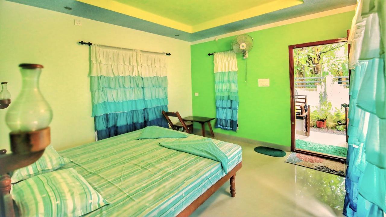 Munroeisland Backwaters Homestay Munroe Island Esterno foto