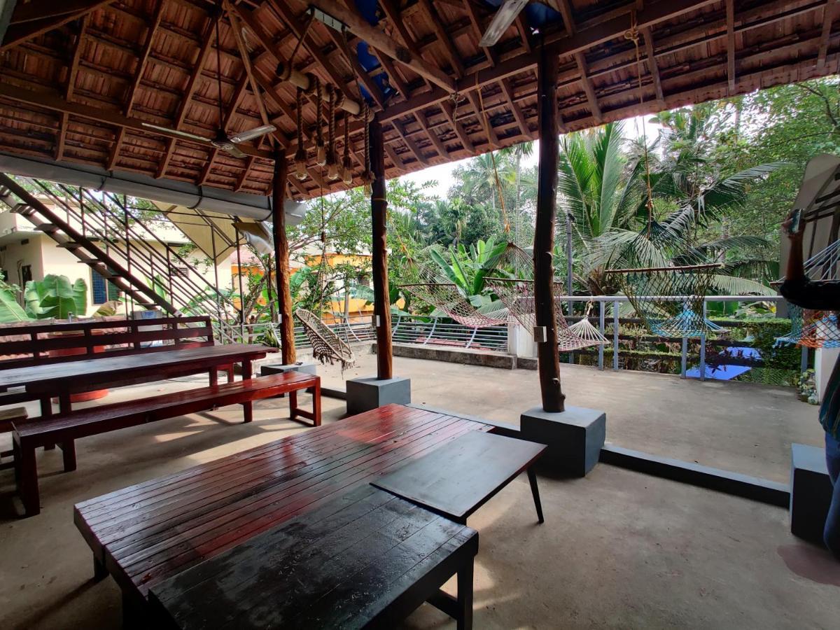 Munroeisland Backwaters Homestay Munroe Island Esterno foto